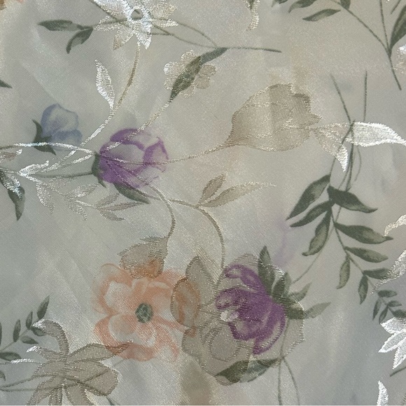 Intimo Amore 100% polyester night gown - Picture 3 of 6